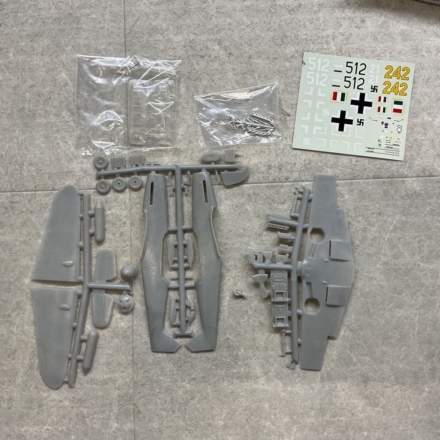 SWEET 1/144 メッサーシュミット アフリカの星 エレール Heller 1/72 Messerschmitt Bf 108B TAIFUN タイフーン FALCON ファルコン Bf109G-12ドイツ軍 プラモデル 3点セット