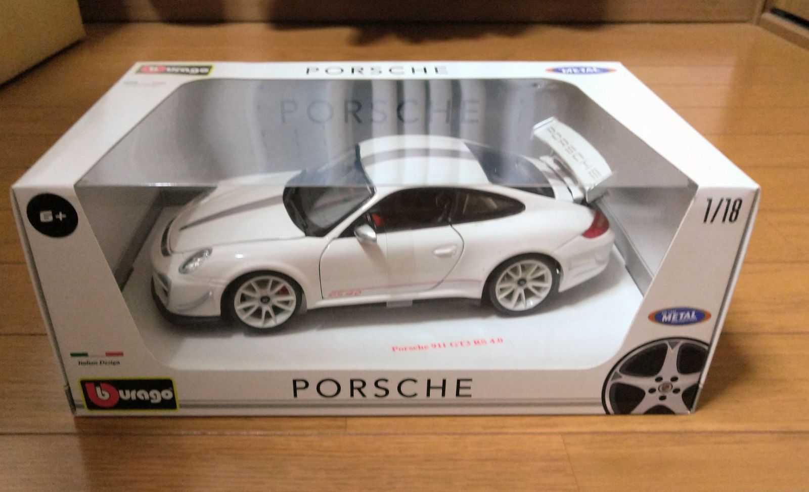 ブラゴ 1/18 ポルシェ 911 GT3 RS4.0 ブラック-eastgate.mk