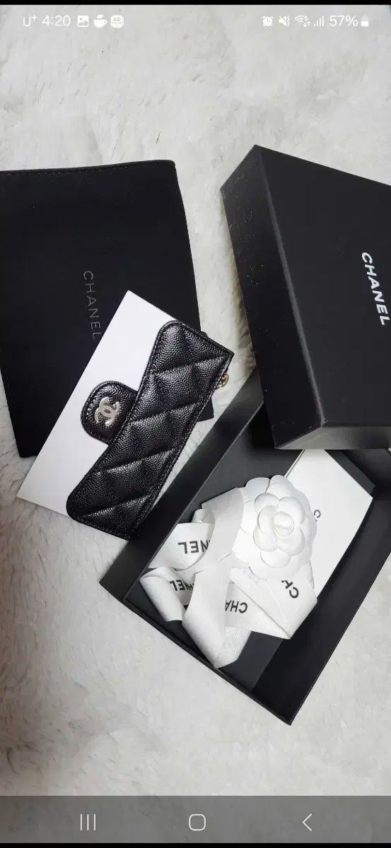 Chanel シャネル ブラック キャビア カードウォレット ファスナー フラップ スナップボタン