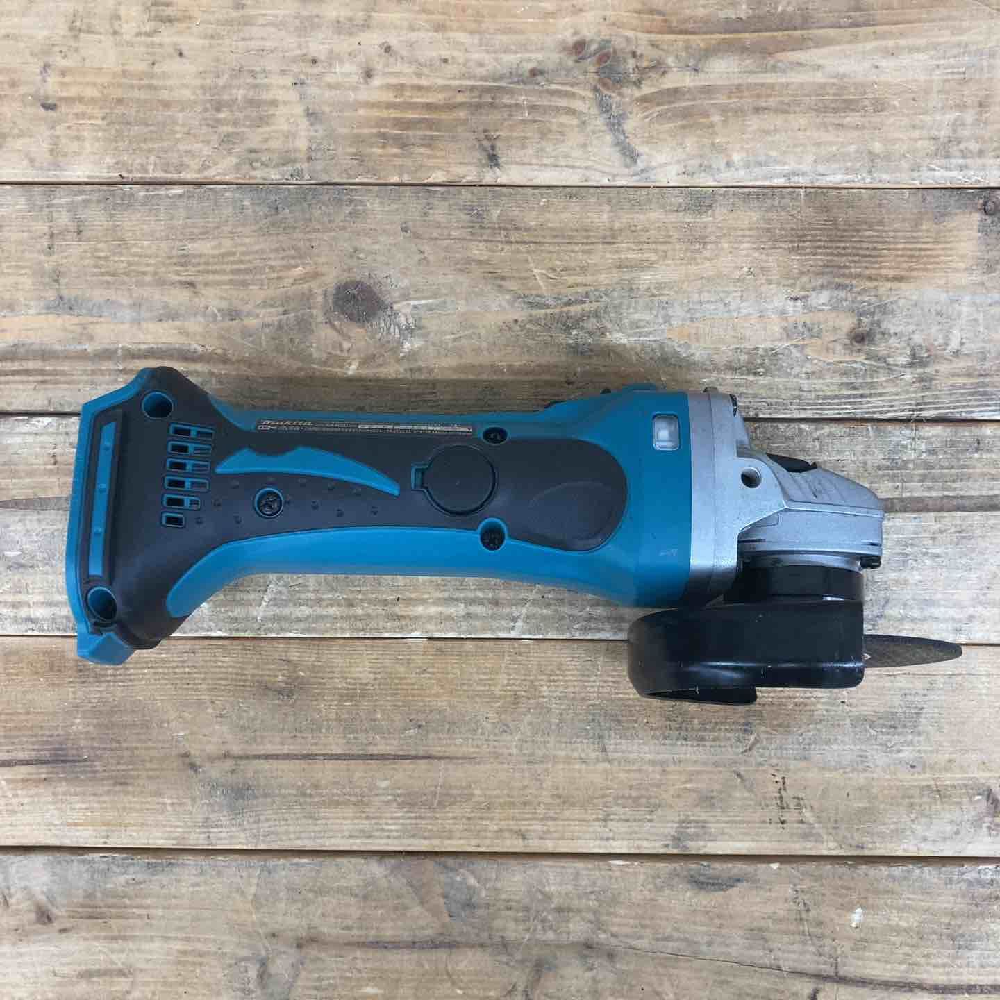 makita コードレスディスクグラインダ