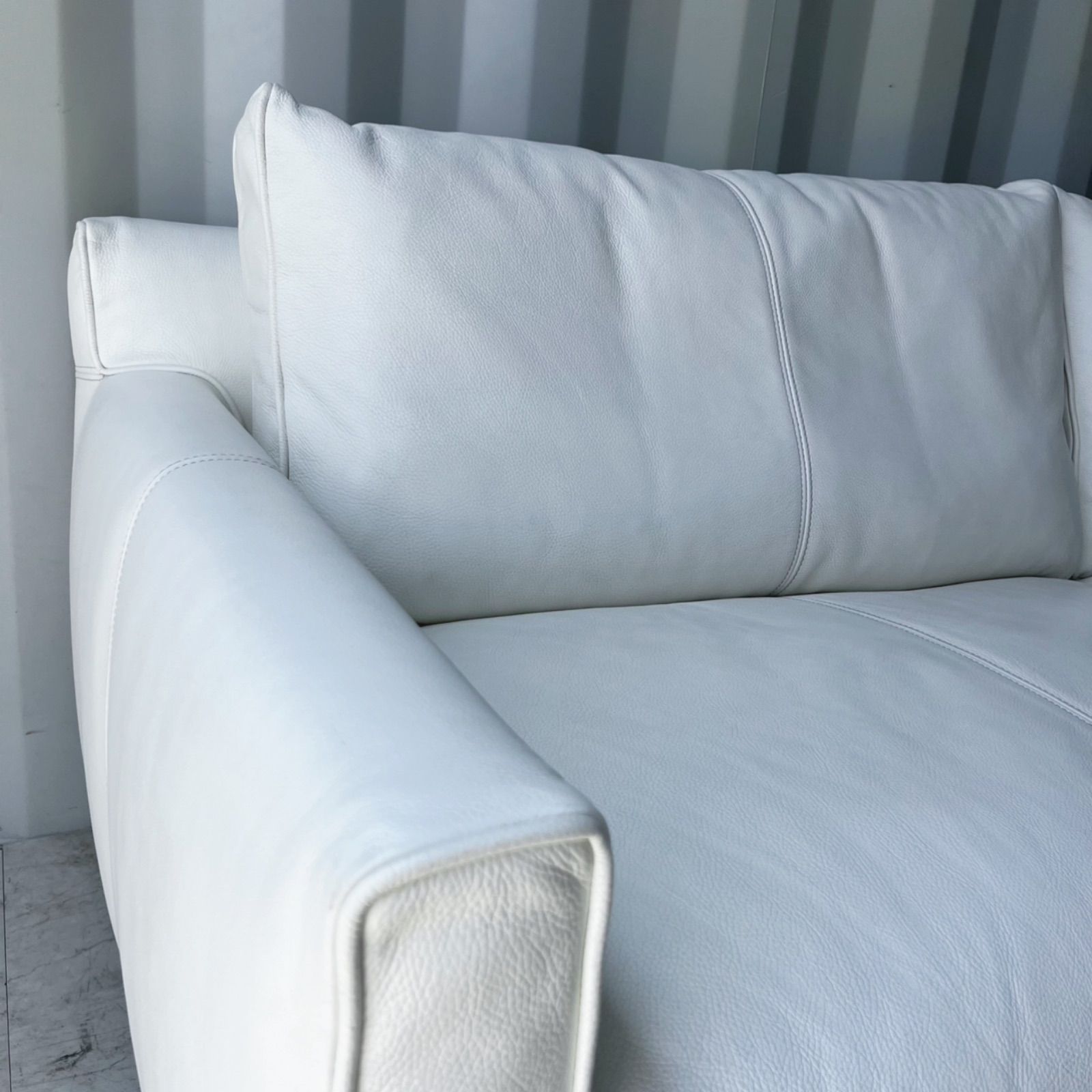 取付無料！アクタス アイラーセン ストリームライン ホワイトレザー3P