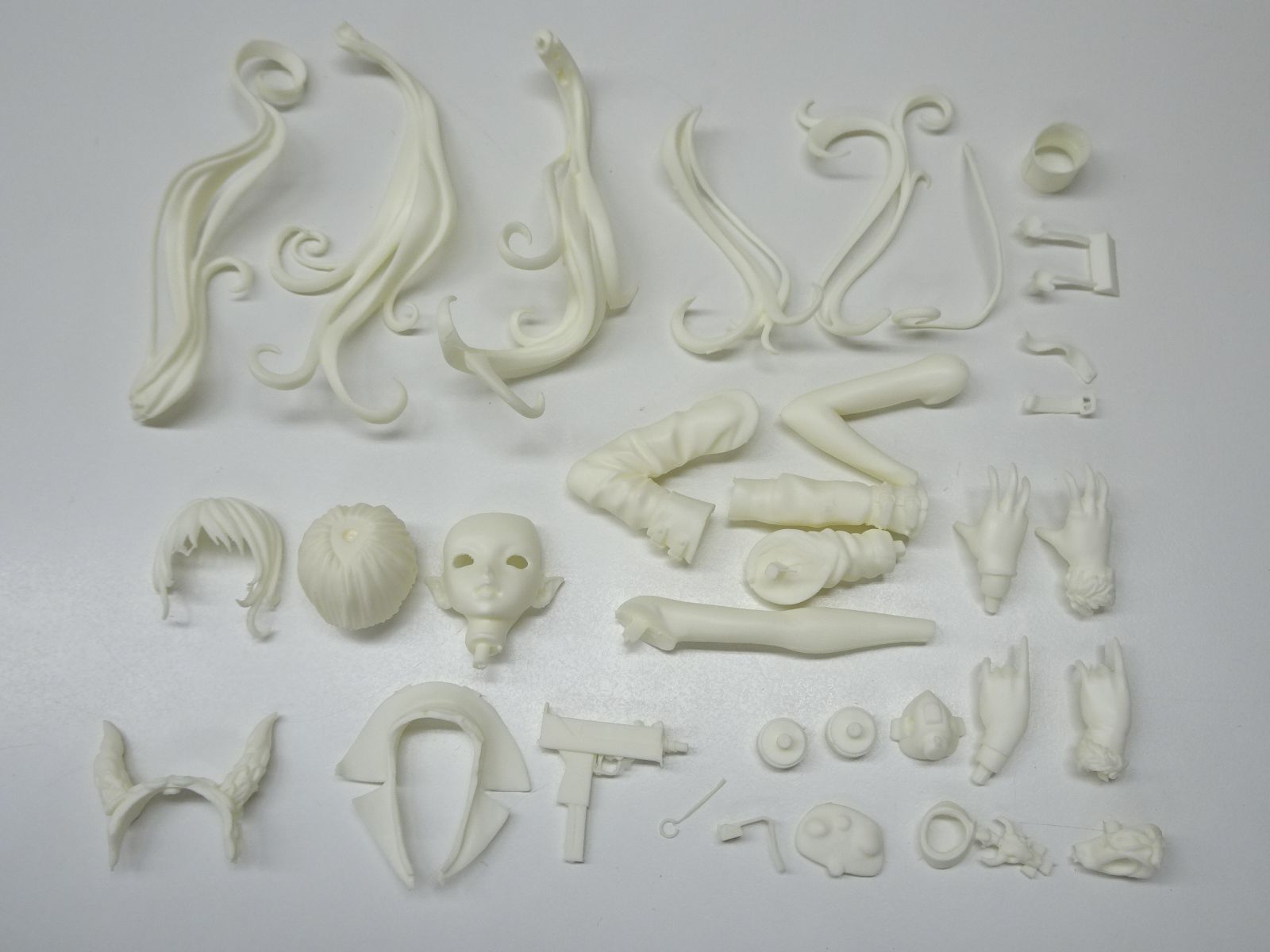 ガレージキット 完成品 Vispo様 片翼のジシア 改造 灼熱のジシア 片翼 