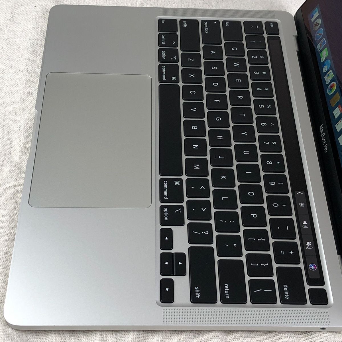 256GB 画面表示色異常