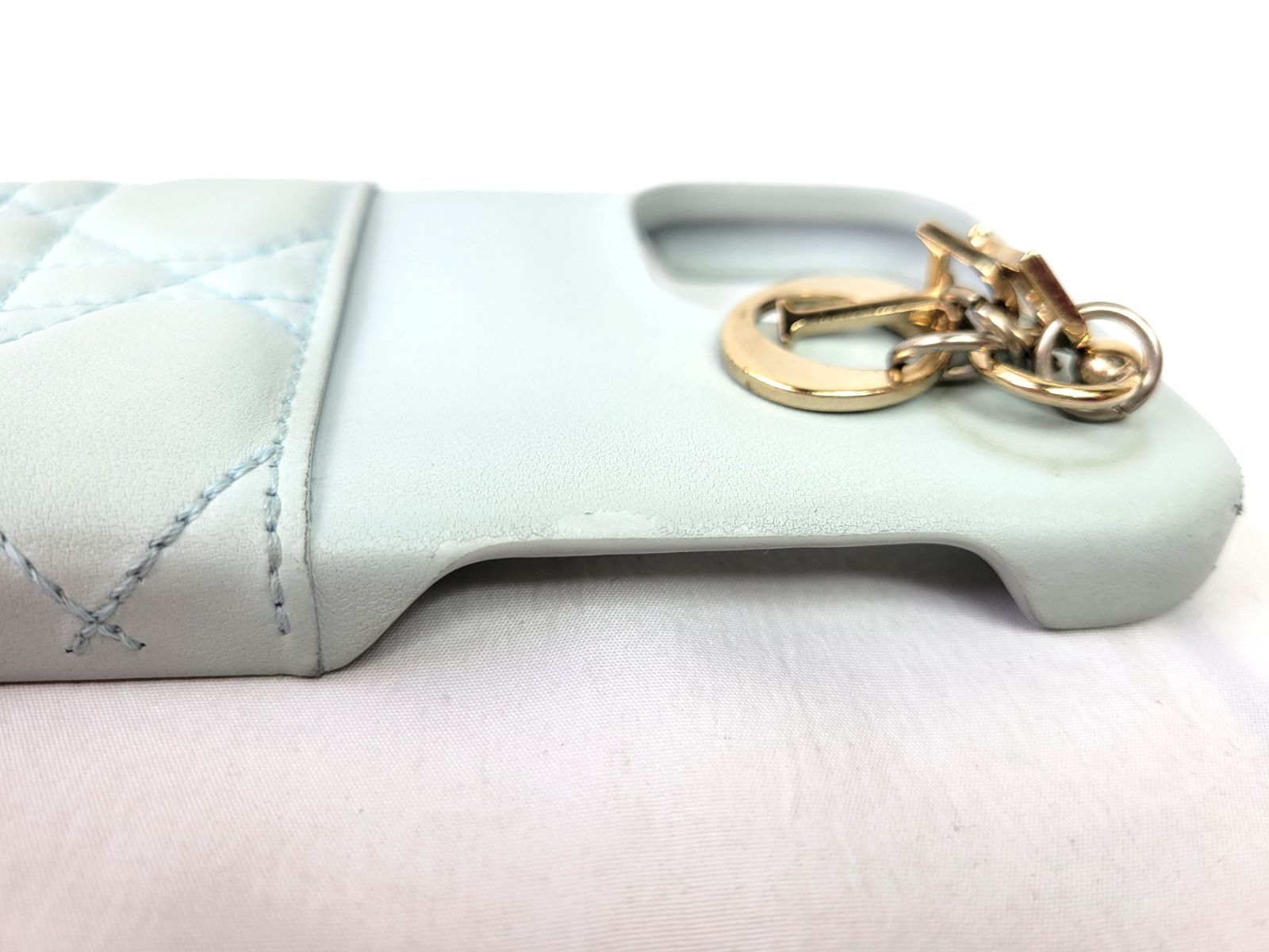 ディオール カナージュ ラムスキン iPhone15 Pro 購入 ケース ライト