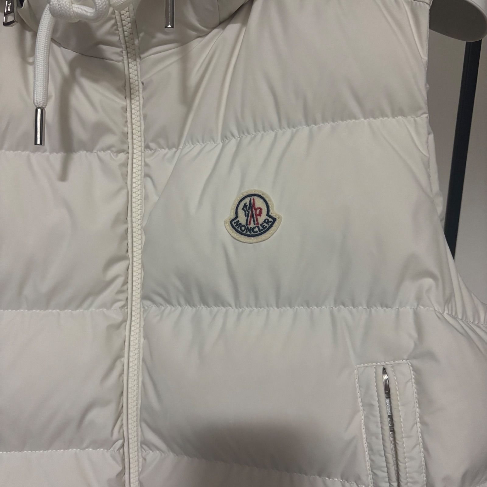 モンクレール☆カルダミン☆CARDAMINE☆ホワイト☆サイズ3☆2023〜24年