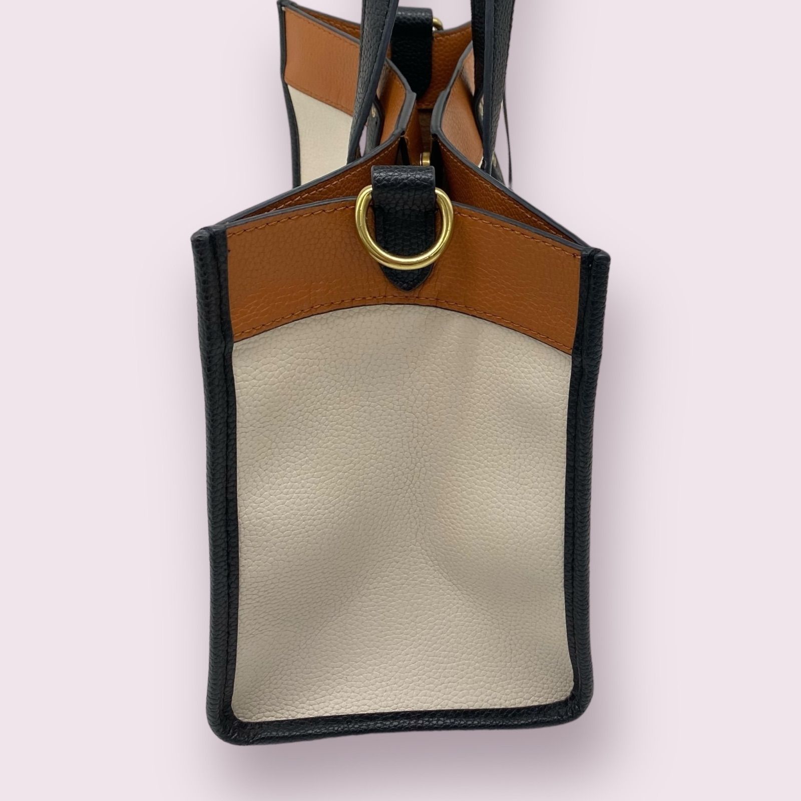 COACH コーチ バッグ トートバッグ - メルカリ COACH コーチ バッグ トートバッグ - メルカリ