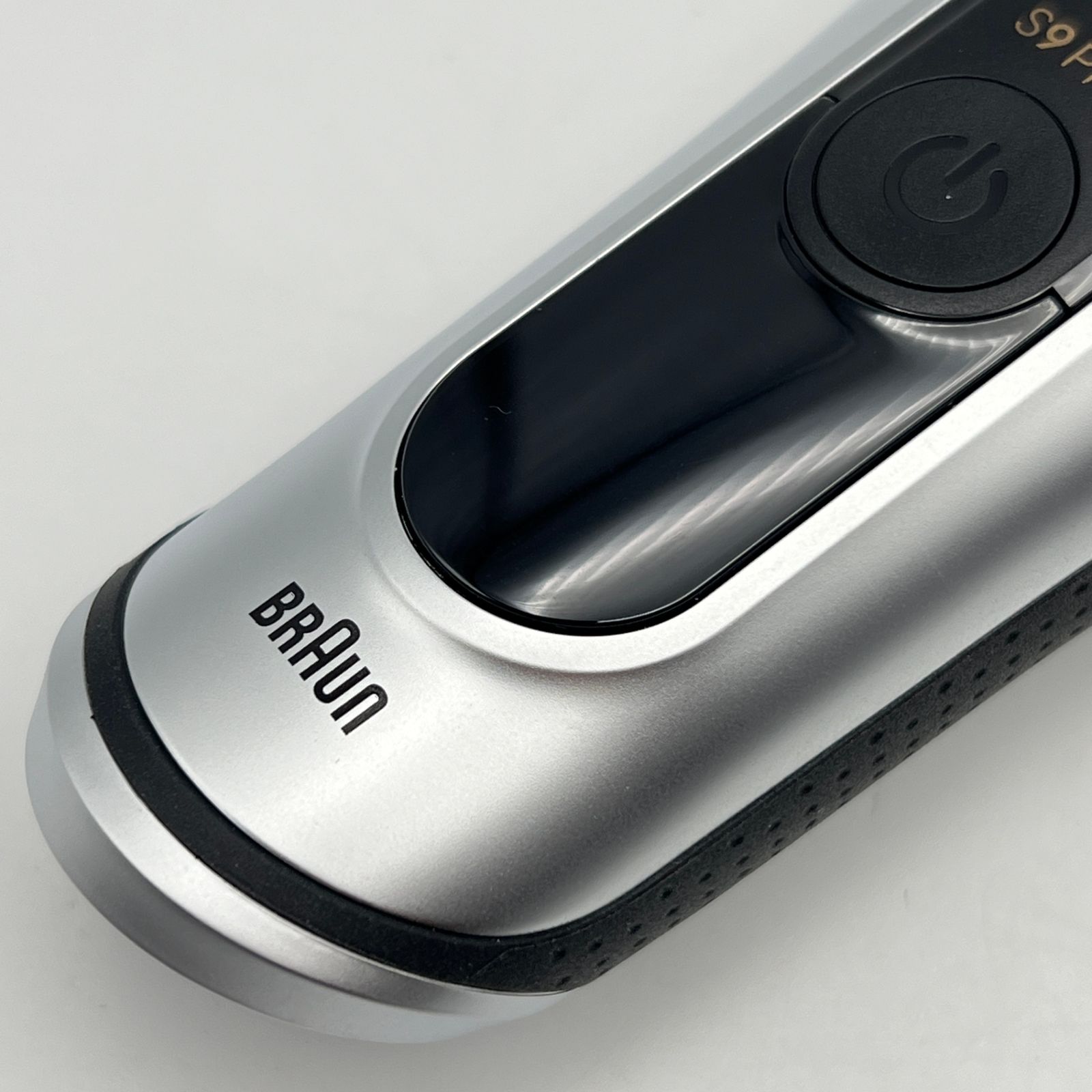 美品】Braun S9 PRO+ 9567cc-Vメンズ電気シェーバー-山崎ウイスキー18年