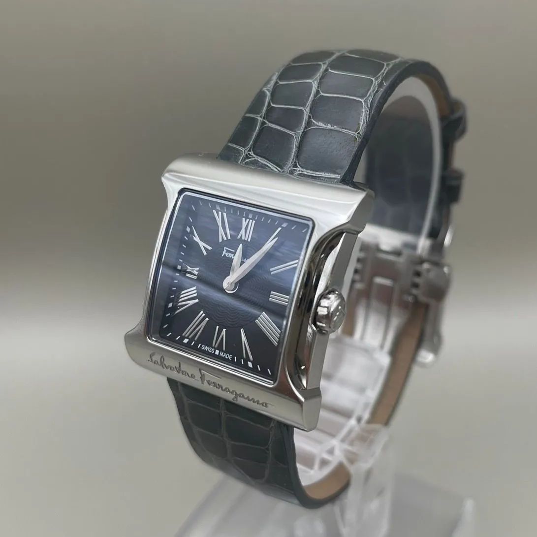 ferragamo サルヴァトーレフェラガモ クロコヴァラパンプス黒23.5cm 美