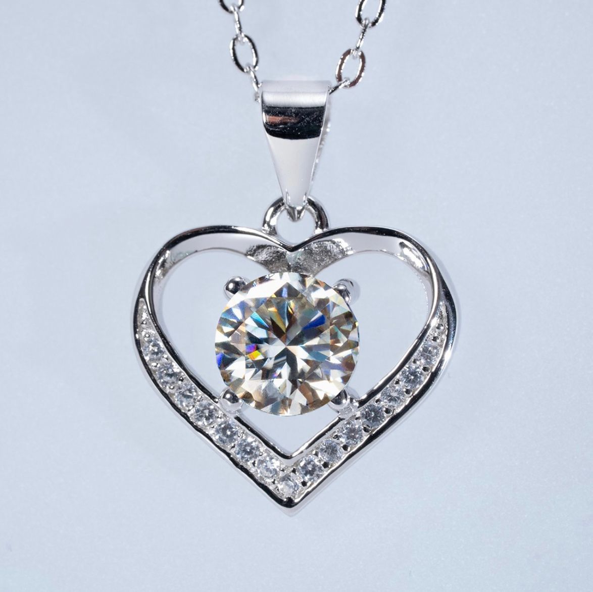 究極◇最高品質 モアサナイト ハート ネックレス シルバー925◇鑑別書  