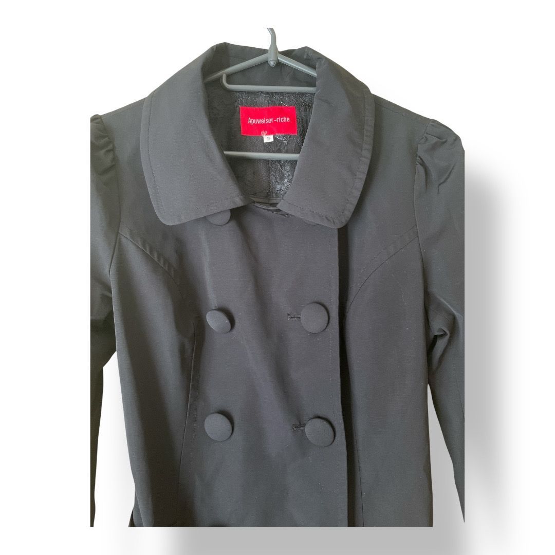 Apuweiser-riche(アプワイザーリッシェ) トレンチコート 黒色 2サイズ