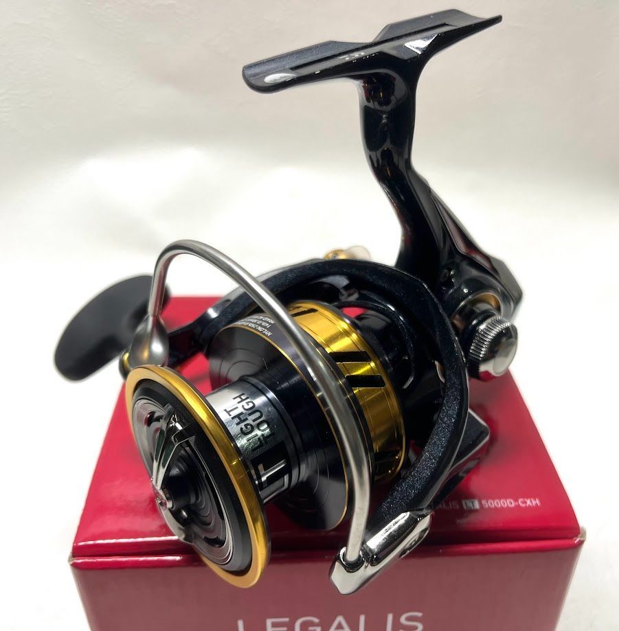 極美品】 ダイワ(DAIWA) スピニングリール 18 レガリス LT5000D-CXH(2018モデル) ブラック A0109 0418ML004  0120240416100731 - メルカリ