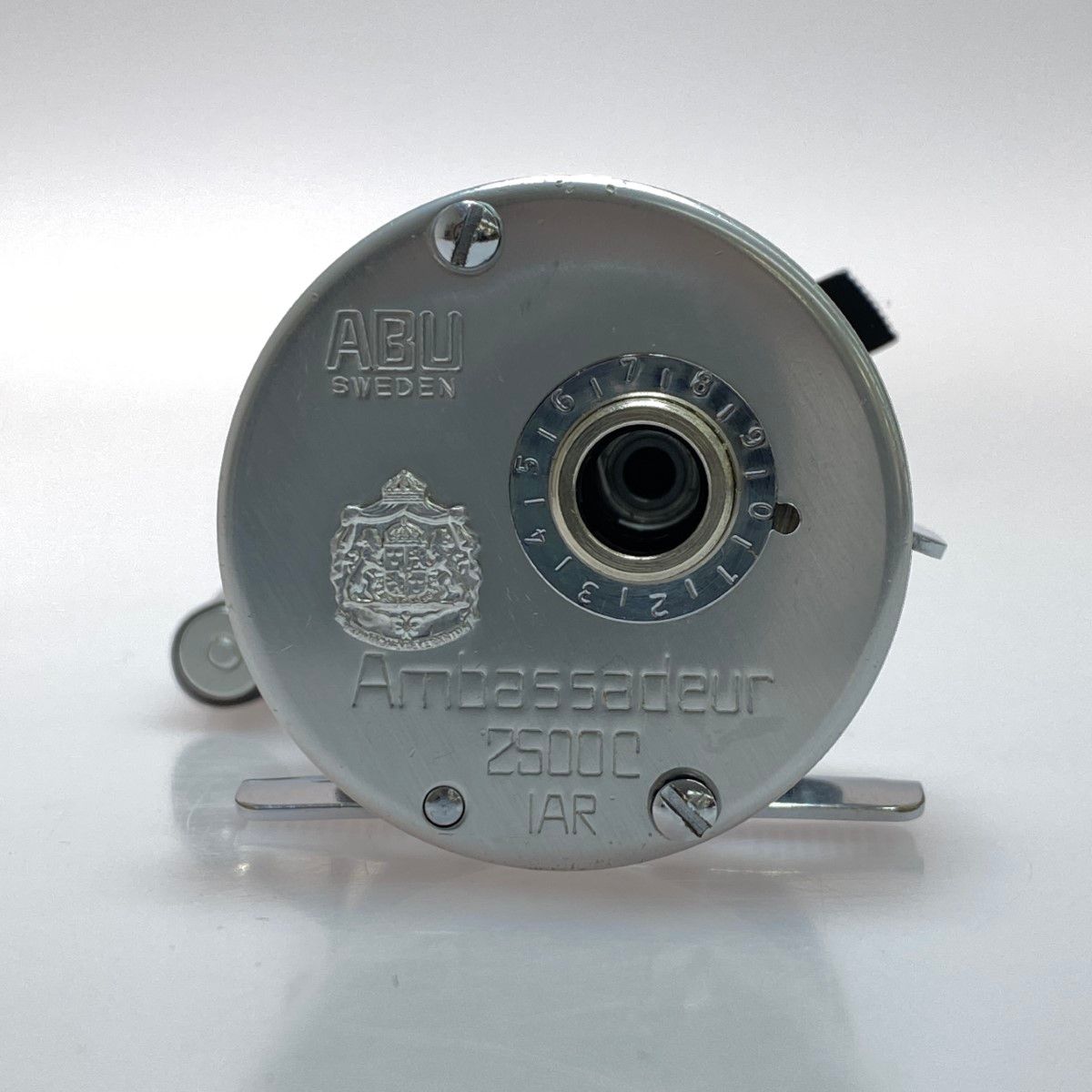 §§Abu Garcia アブガルシア アンバサダー2500C IAR 両軸リール パーツ欠品 ジャンク品(D) Abu Garcia アブガルシア アンバサダー2500C IAR 両軸リール