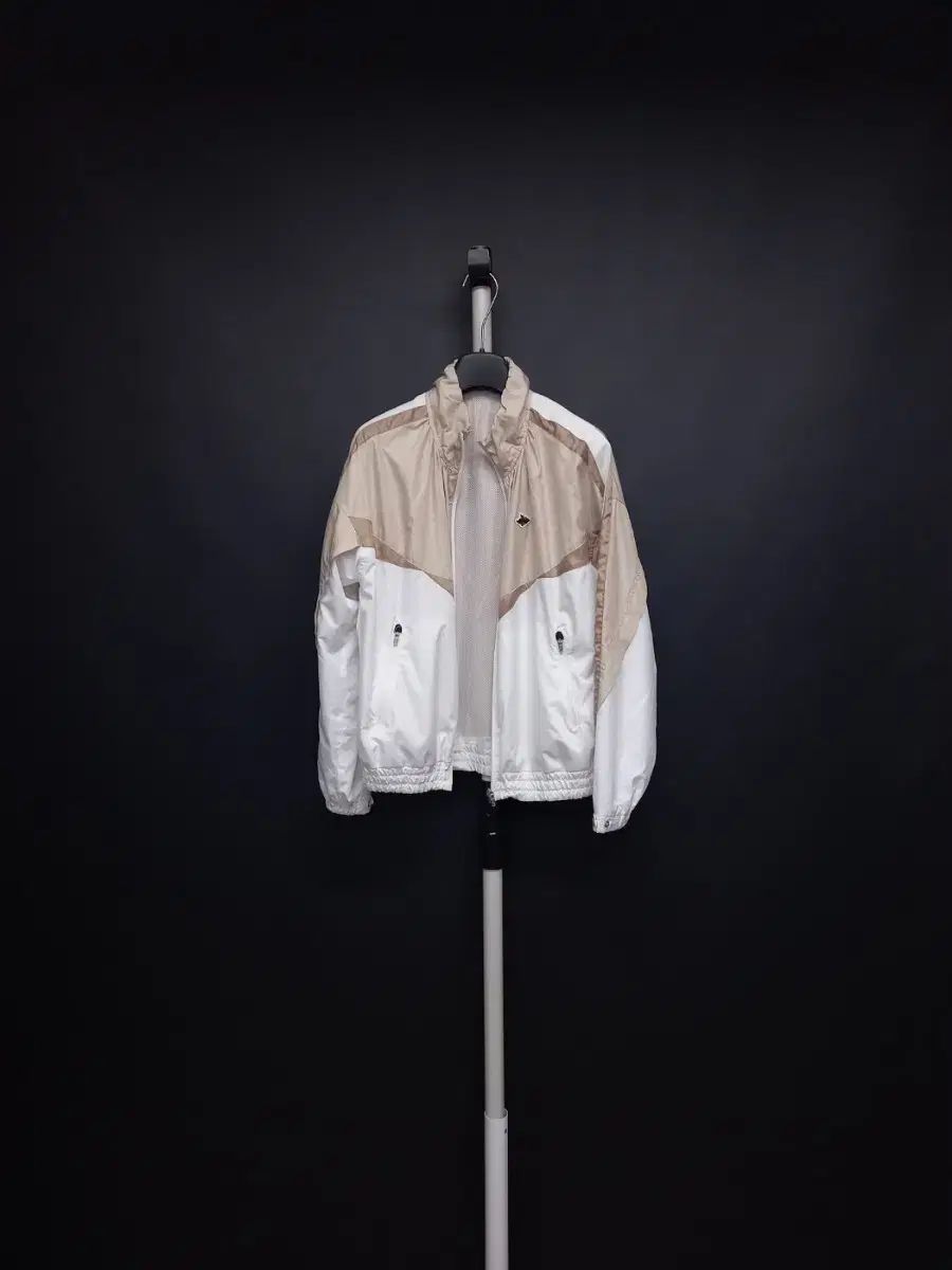 【美品】PG パーリーゲイツ ウインドブレーカー レディース 薄手 0 美品】PG パーリーゲイツ ウインドブレーカー レディース 薄手 0 楽天