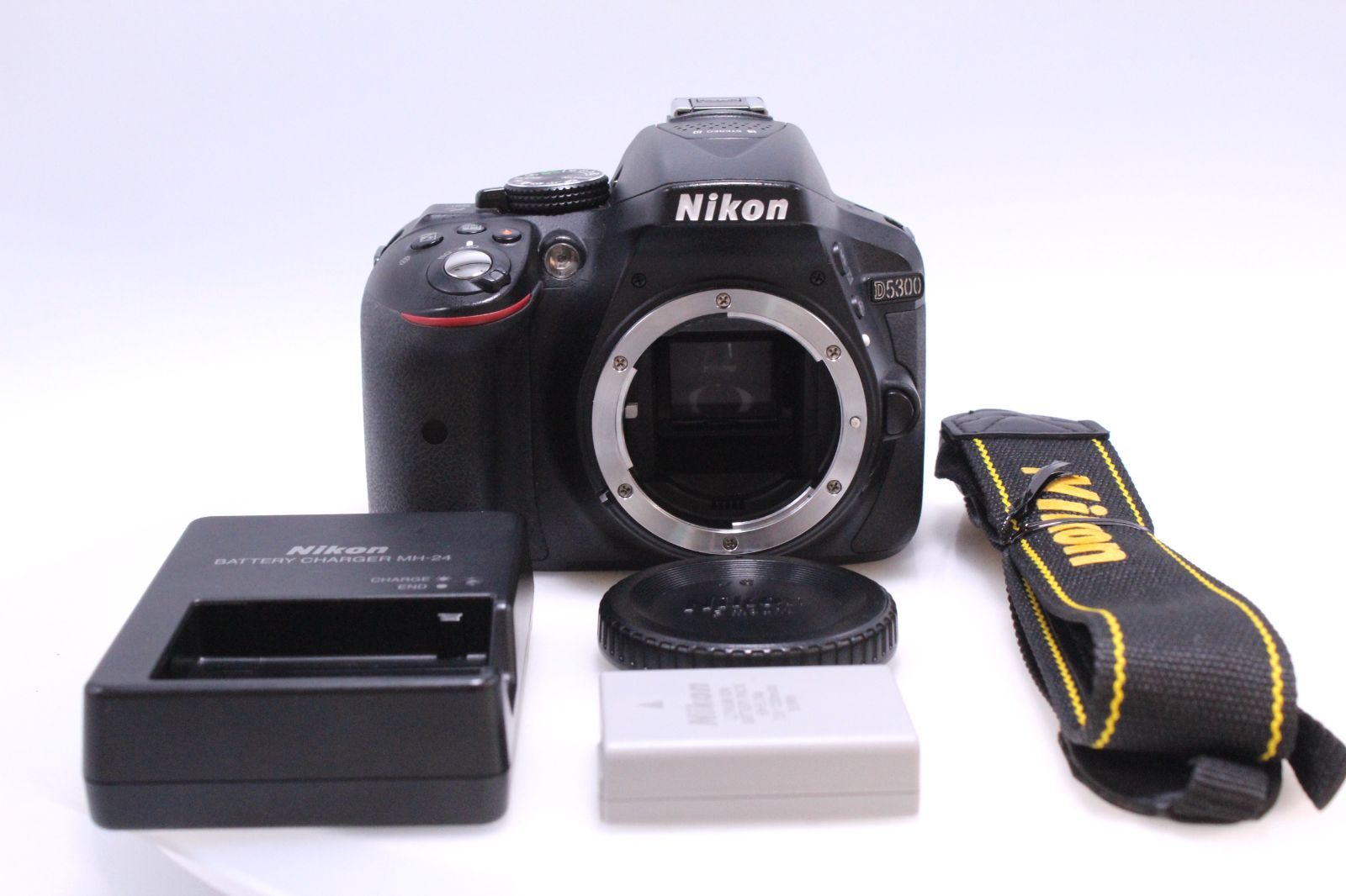 Nikon D5300 デジタル一眼レフ レンズ2本セット　箱あり Amazon | Nikon デジタル一眼レフカメラ D5300 ダブルズーム