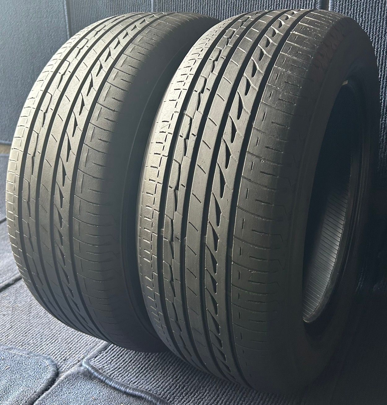 BRIDGESTONE REGNO GR-XII 225/60/R16 あぐね 10分山