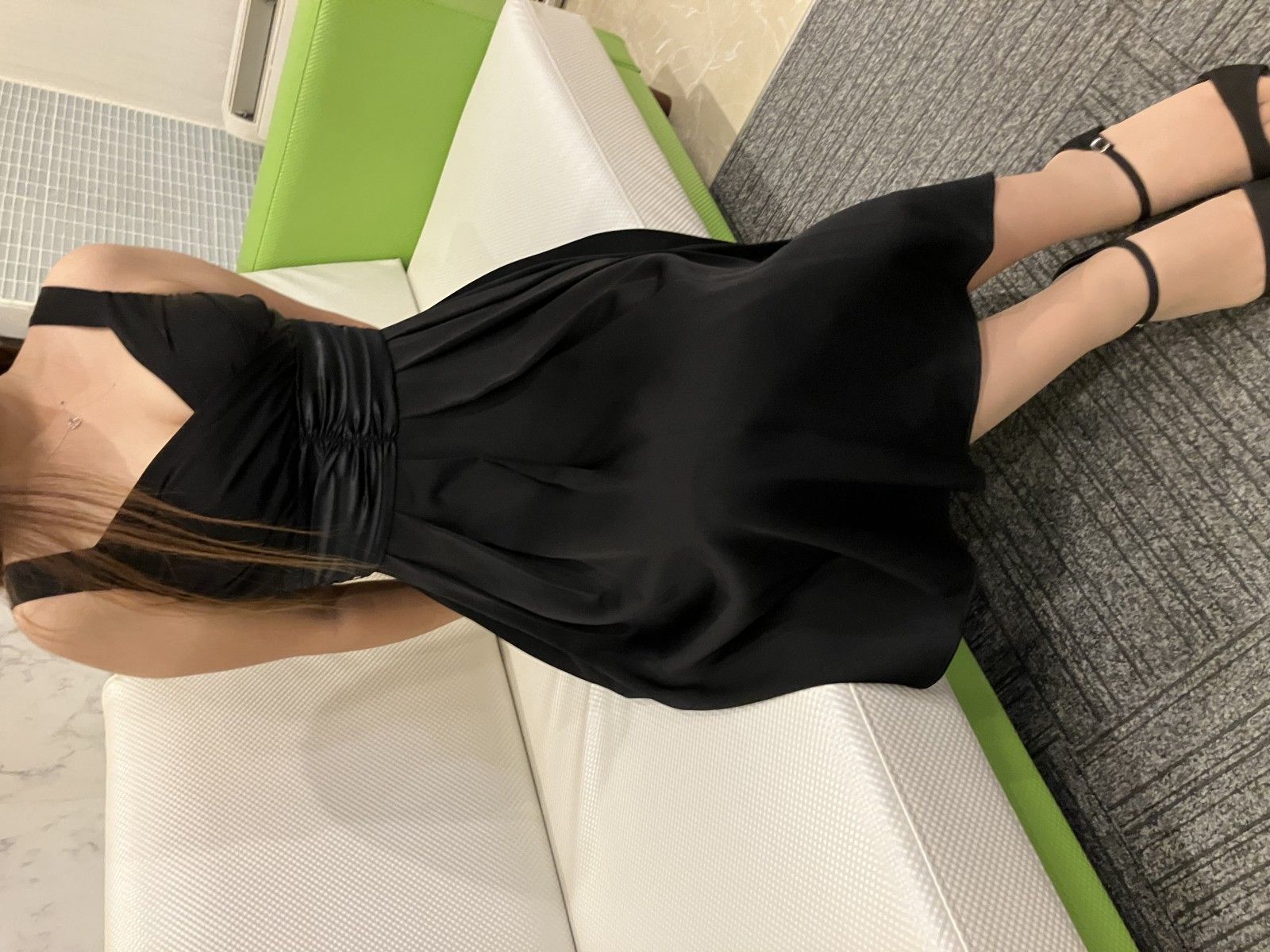 フォロー割5% 美品 試着のみ MAITRESSE ワンピース ドレス 黒