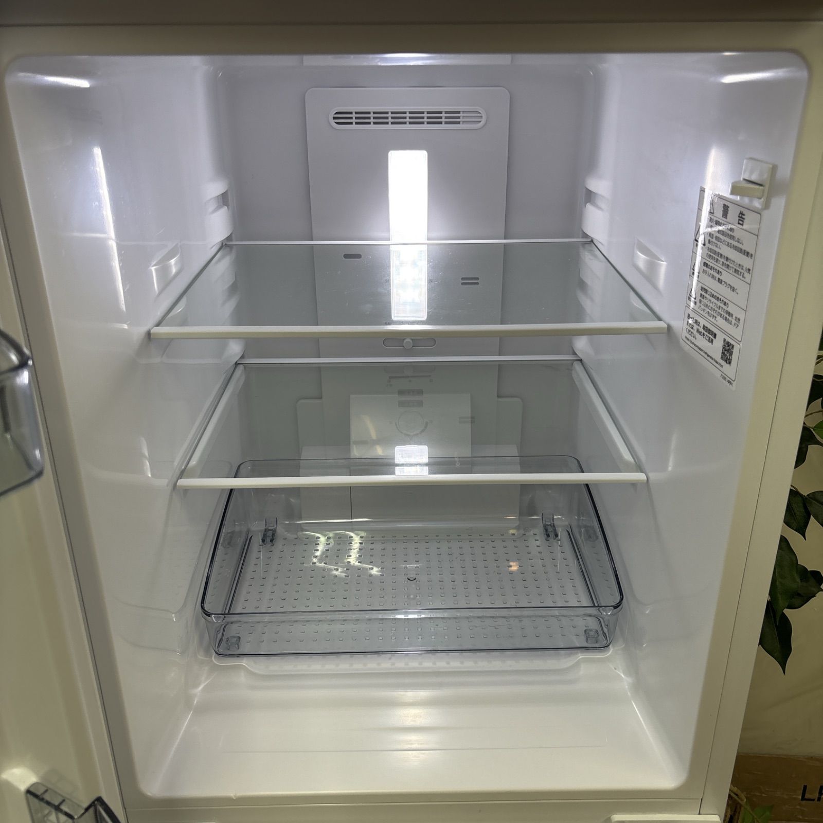 I391 🌈 名古屋市近郊配送設置無料！ 2023年製♪ SHARP 冷蔵庫