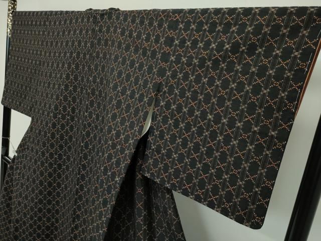 平和屋本店□極上 本場琉球 読谷山花織 紬地 草木染 黒地 真栄田秀子作