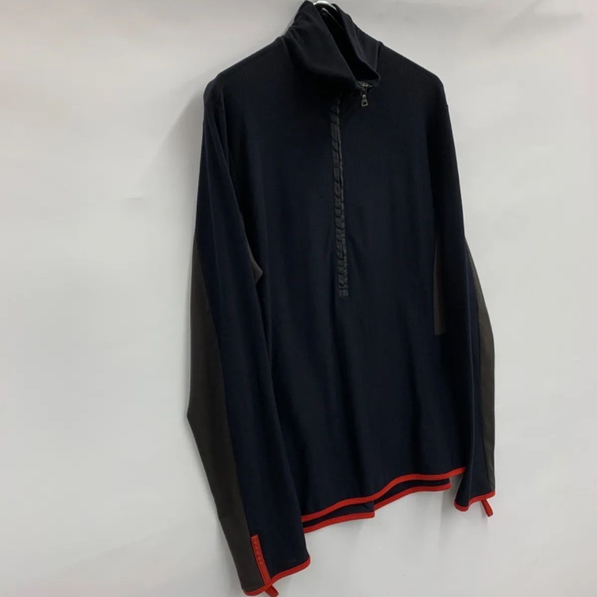 プラスポ （PRADA SPORT プラダスポーツ ハイネックハーフジップ 