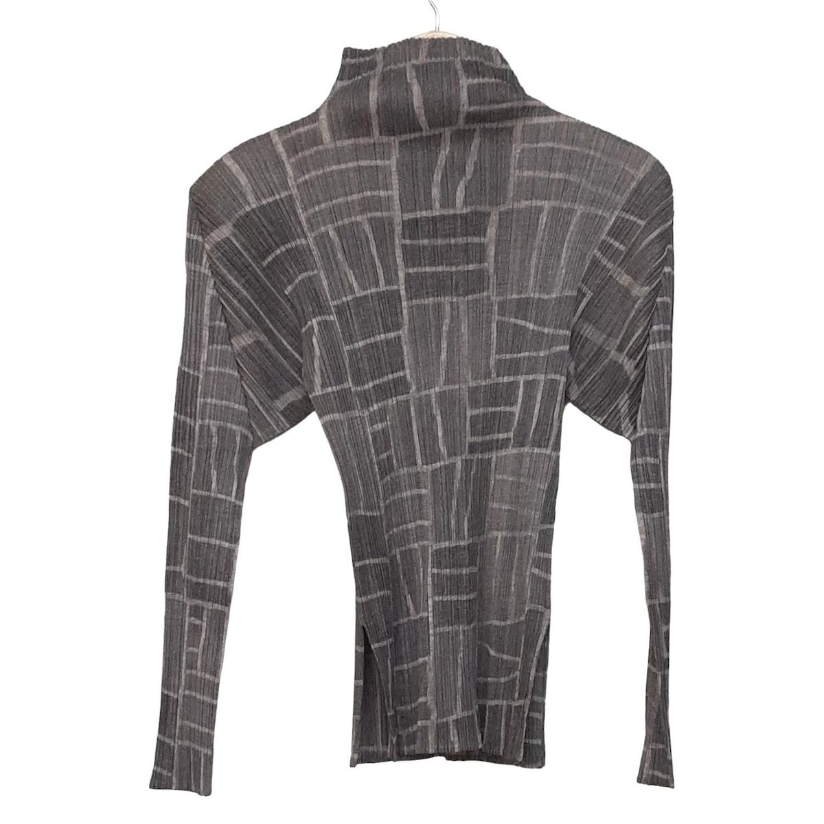 ✨美品✨ PLEATS PLEASE プリーツデザイン 長袖トップス サイズ3 PLEATS PLEASE ISSEY MIYAKE - □美品□PLEATS PLEASE ISSEY