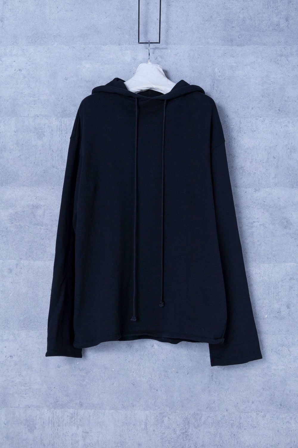 DRESSEDUNDRESSED ドレスドアンドレスド　ロゴ　パーカー DRESSEDUNDRESSED ドレスドアンドレスド プルオーバーパーカー - メルカリ