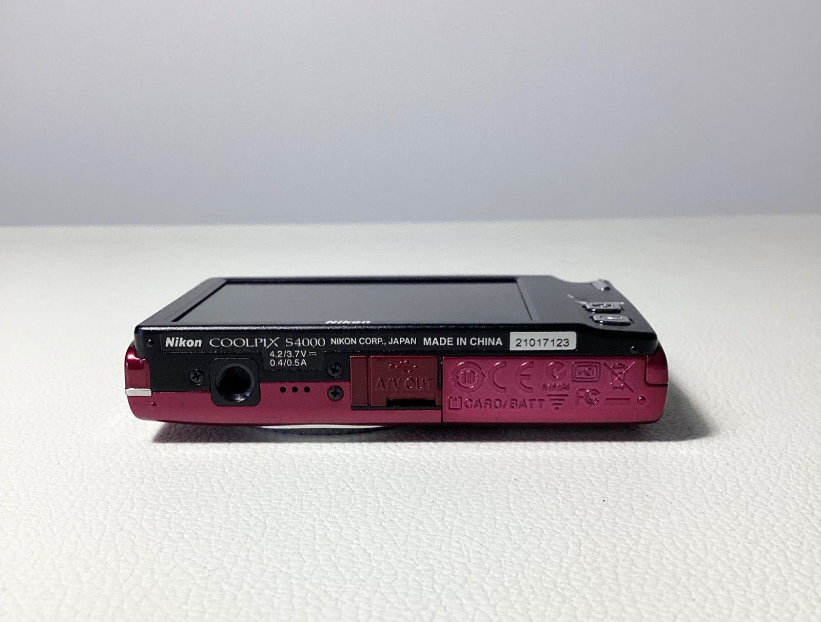 Nikon ニコン　COOLPIX S4000 ルビー　レッド　ピンク　デジカメ Nikon ニコン COOLPIX S4000 ルビー レッド ピンク デジカメ