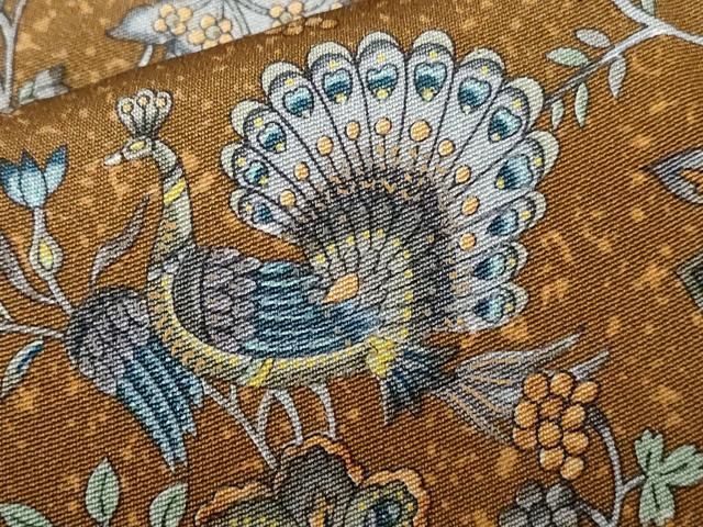 平和屋着物●上質な小紋　総絞り　横段吉祥花唐草文　正絹　逸品　未使用　CAAU2725yc 平和屋着物○上質な小紋 総絞り 横段吉祥花唐草文 正絹