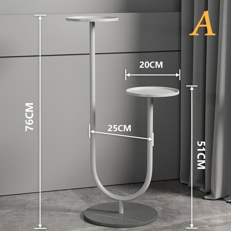 小物や植木鉢などを飾るフラワーシェルフ お好みによって飾る品物を変えるだけでお部屋の雰囲気が変わる モダン 北欧 棚 インテリア おしゃれ ブラック ホワイト ゴールド
