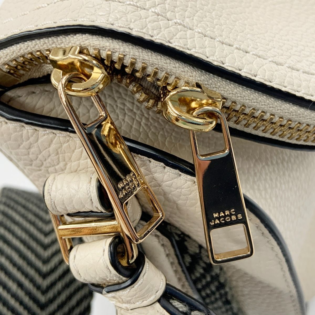 マークジェイコブス