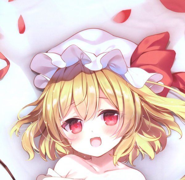正規品 東方Project 蒼色彼方　フランドール・スカーレット クッション 東方project フランドール・スカーレット UFOつままれ ミニ