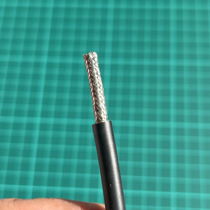MicrophoneCable w|