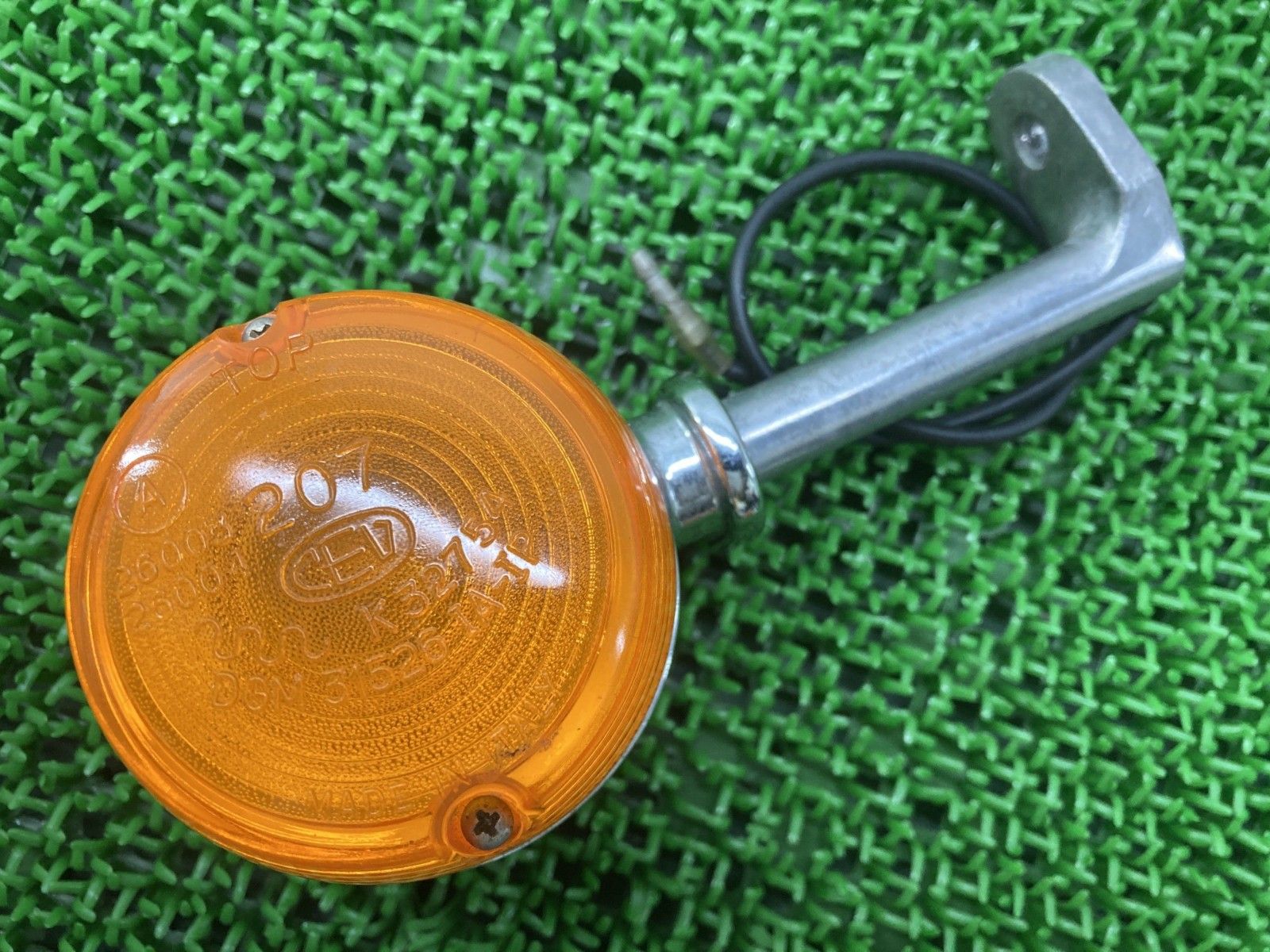 スフィーダ400 スフィーダ1000 ウインカー K32754|31526 モトグッチ 純正 バイク 部品 K32754 31526 マーニ MAGNI SFIDA aN