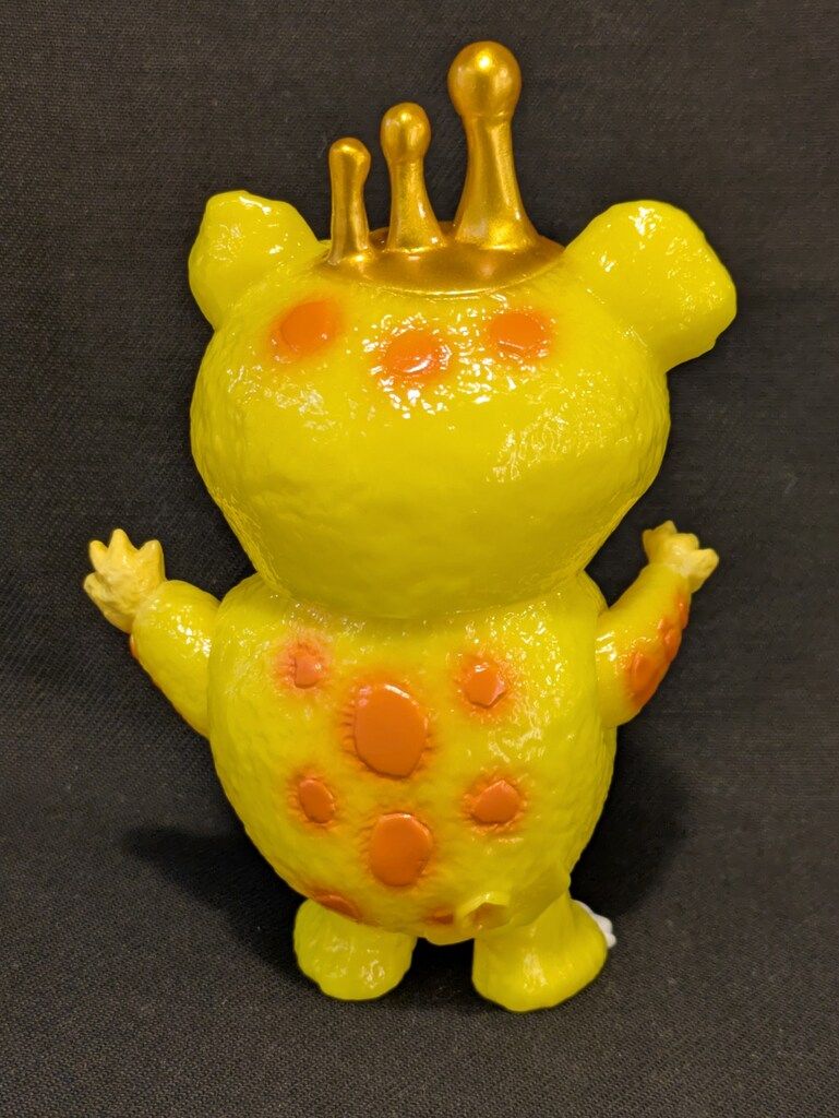 SwimmyDesignLab ブースカ 5期 黄色成型 快獣ブースカの黄色のソフビ