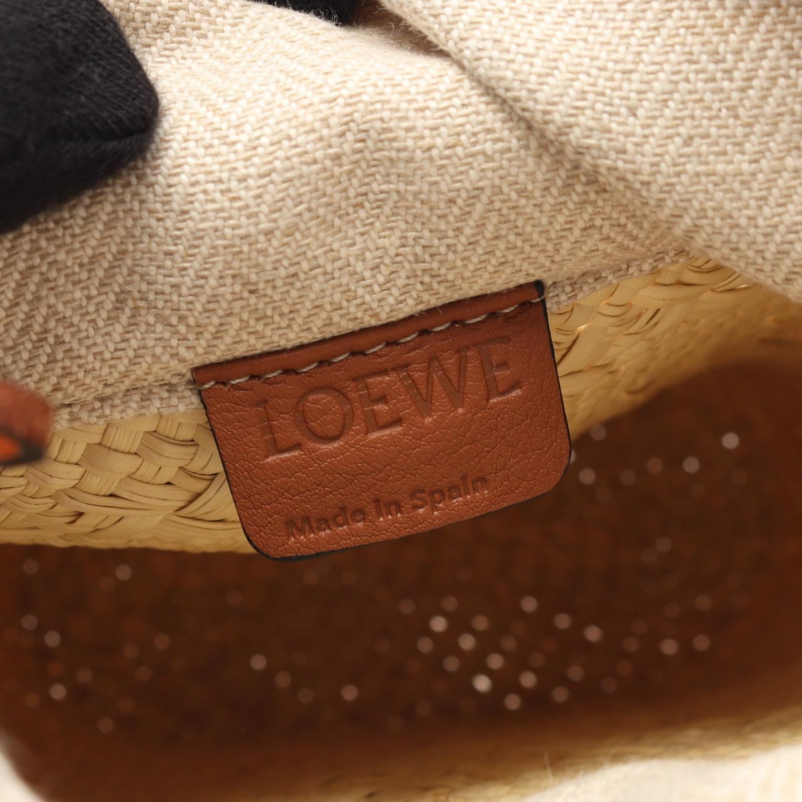 ロエベ LOEWE ショルダーバッグ スクエアポケット C630G35X05 レザー  