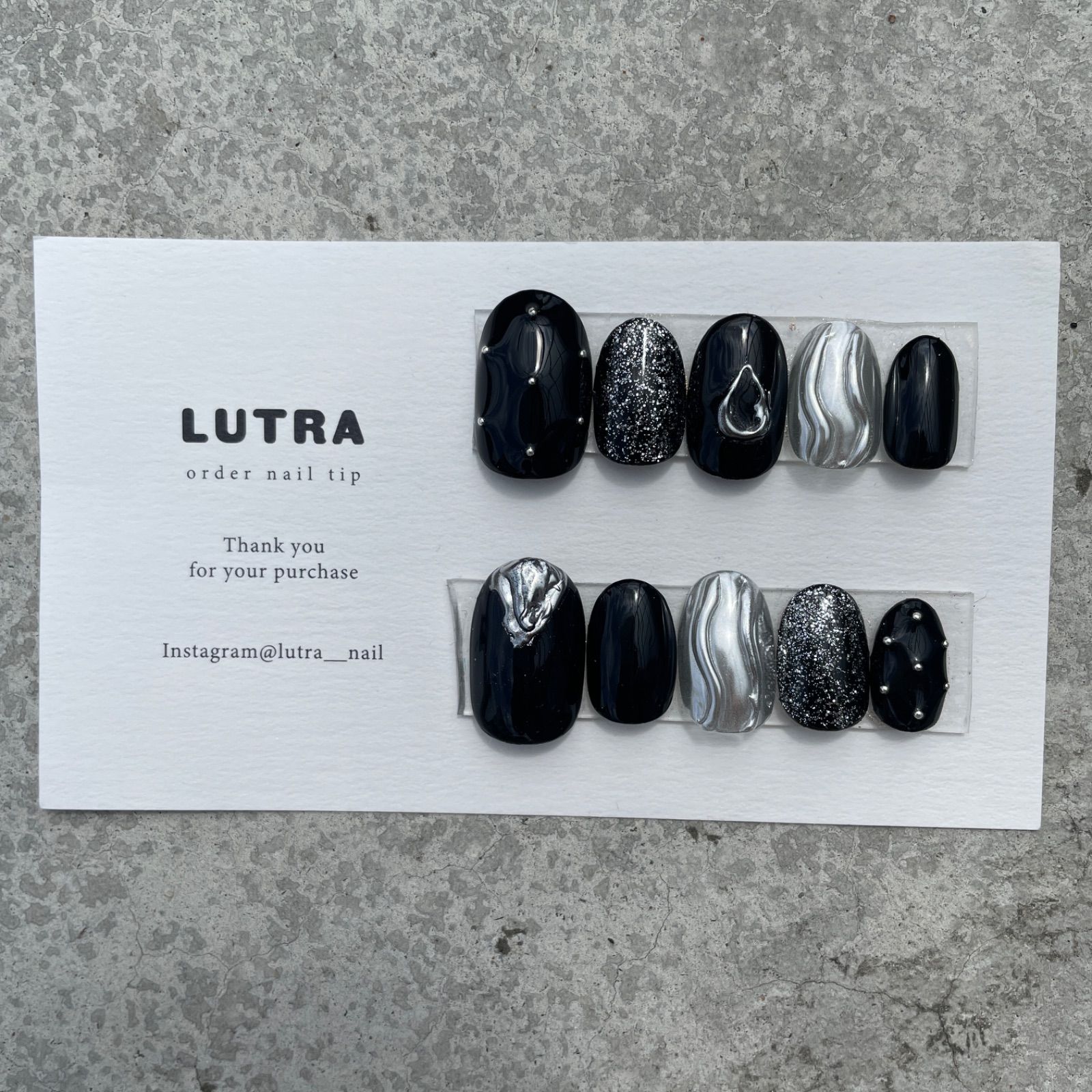 No.2 現品 ネイルチップ 黒ネイル ブラックネイル 春ネイル - メルカリ