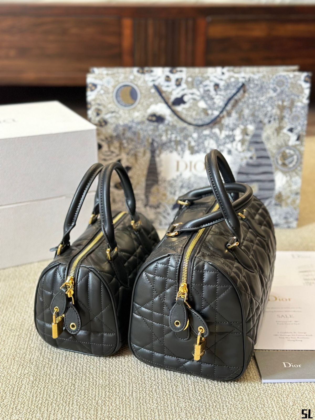 Dior枕バッグ|ハンドバッグ