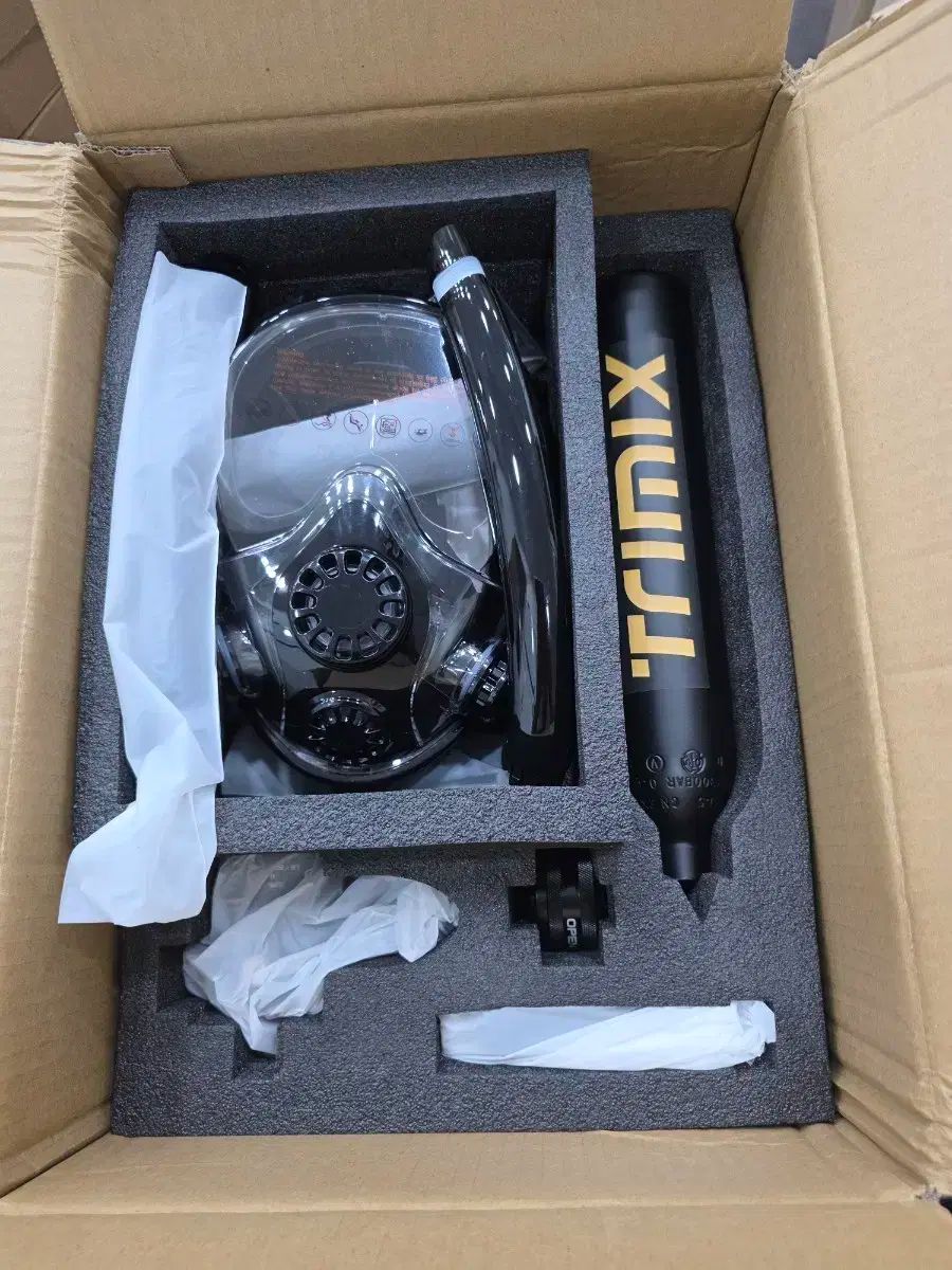 訳あり特価／箱あり】キュアレ THE MAKURA (数回使用・展示品仕様) 訳