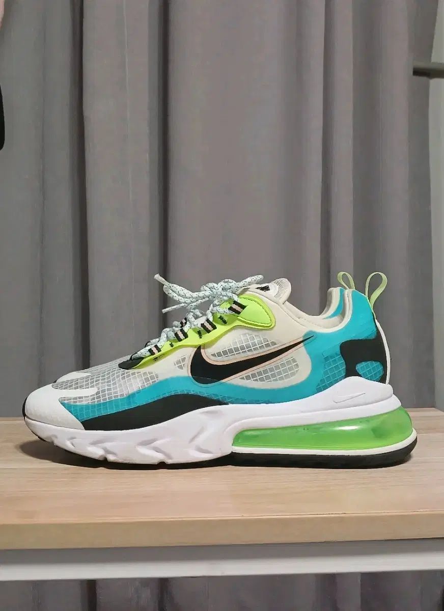 NIKE ナイキ エアマックス 270 リアクト SE オラクル アクア 275 サイズ 状態良し