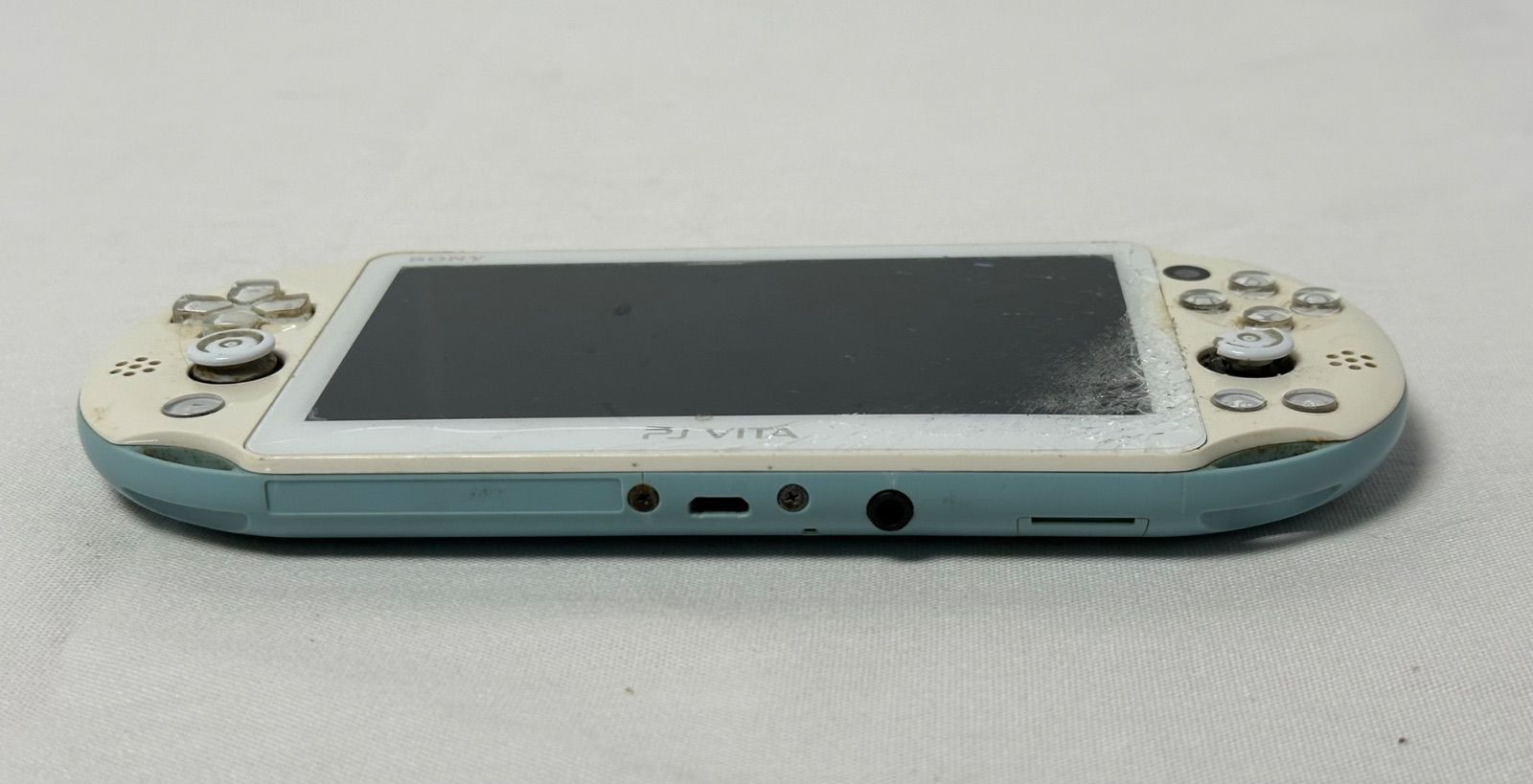 【ジャンク】PS vita 本体 ライトブルー ホワイト　PCH-2000 中古 PS VITA本体 PCH-2000 ライトブルー×ホワイト ジャンク