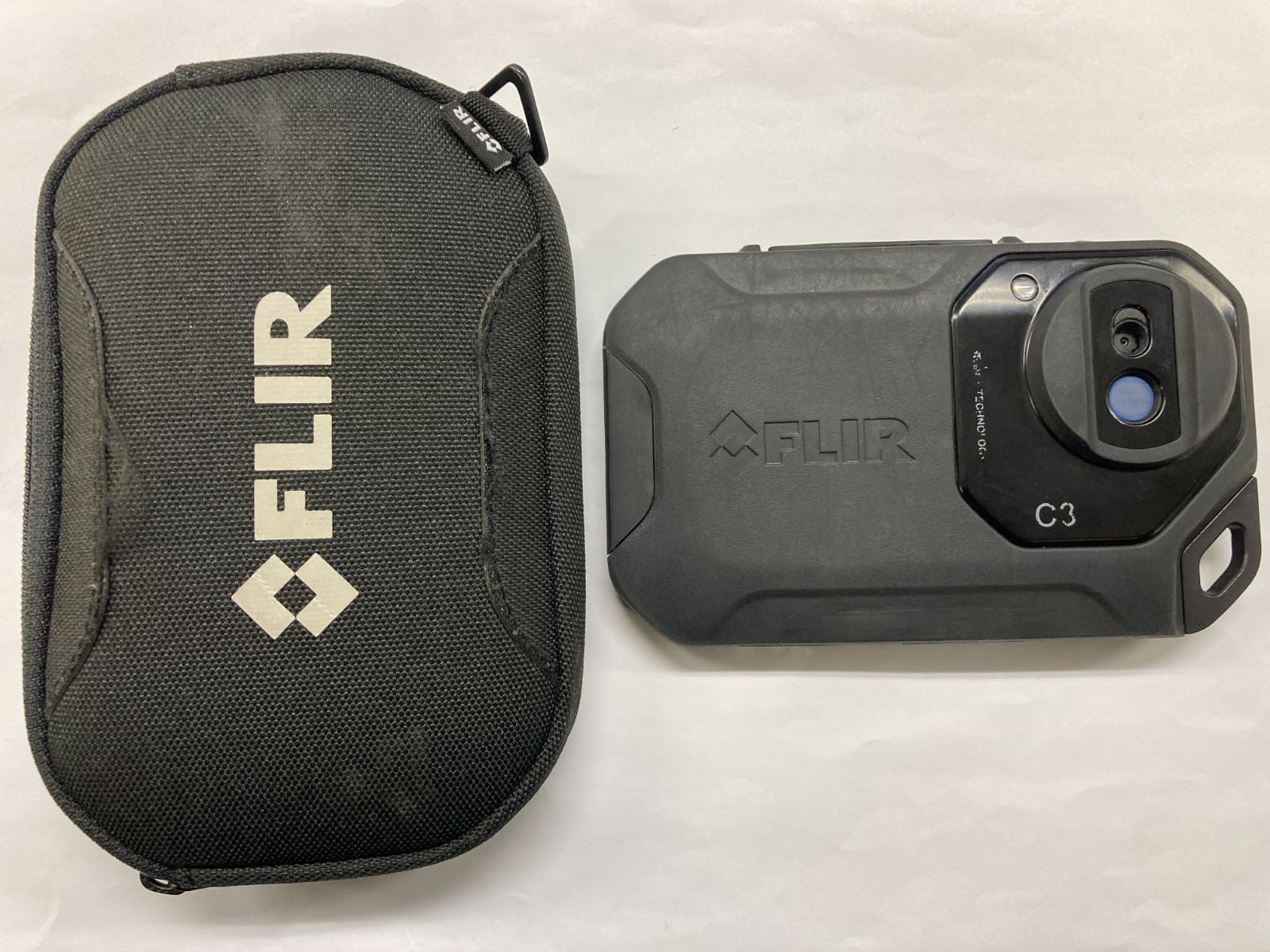 FLIR 赤外線サーモグラフィー カメラ FLIR C3bb - メルカリ