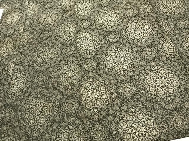 平和屋着物▽お召　単衣　吉祥花文　黒地　正絹　逸品　AAAV2854fy 平和屋着物▽お召 単衣 吉祥花文 黒地 正絹 逸品 AAAV2854fy - メルカリ
