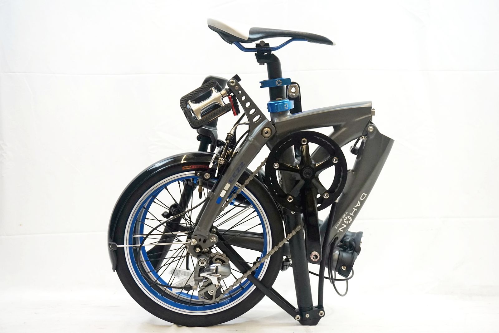 Dahon eezz d3 online 2021