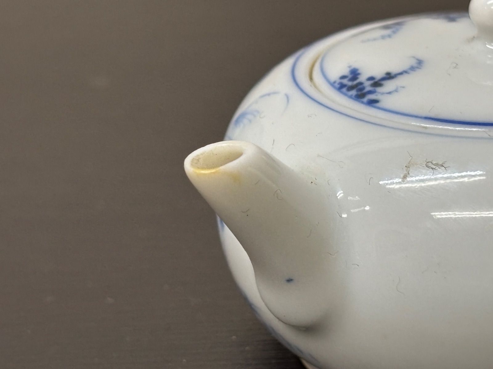 錫製　 急須　 籐提手　アンティーク 1928年 ロンドン「1928年 ロンドン シルバー ポット