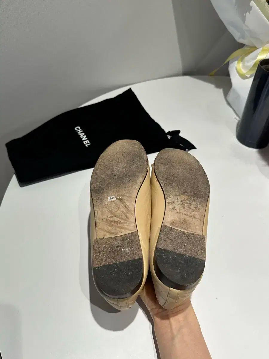 CHANEL シャネル