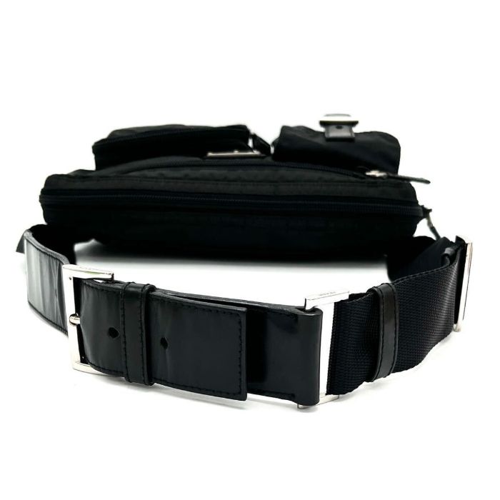 PRADA ウエストバッグ ボディバッグ 三角ロゴプレート　ナイロン　ブラック 楽天市場】【中古】良品 PRADA プラダ 三角ロゴ プレート ナイロン