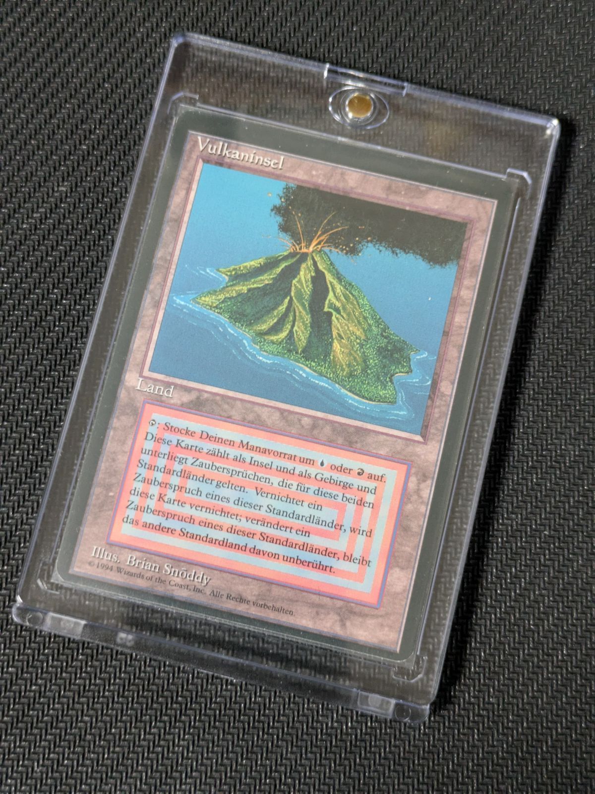 Volcanic island ドイツ語 黒枠 FBB