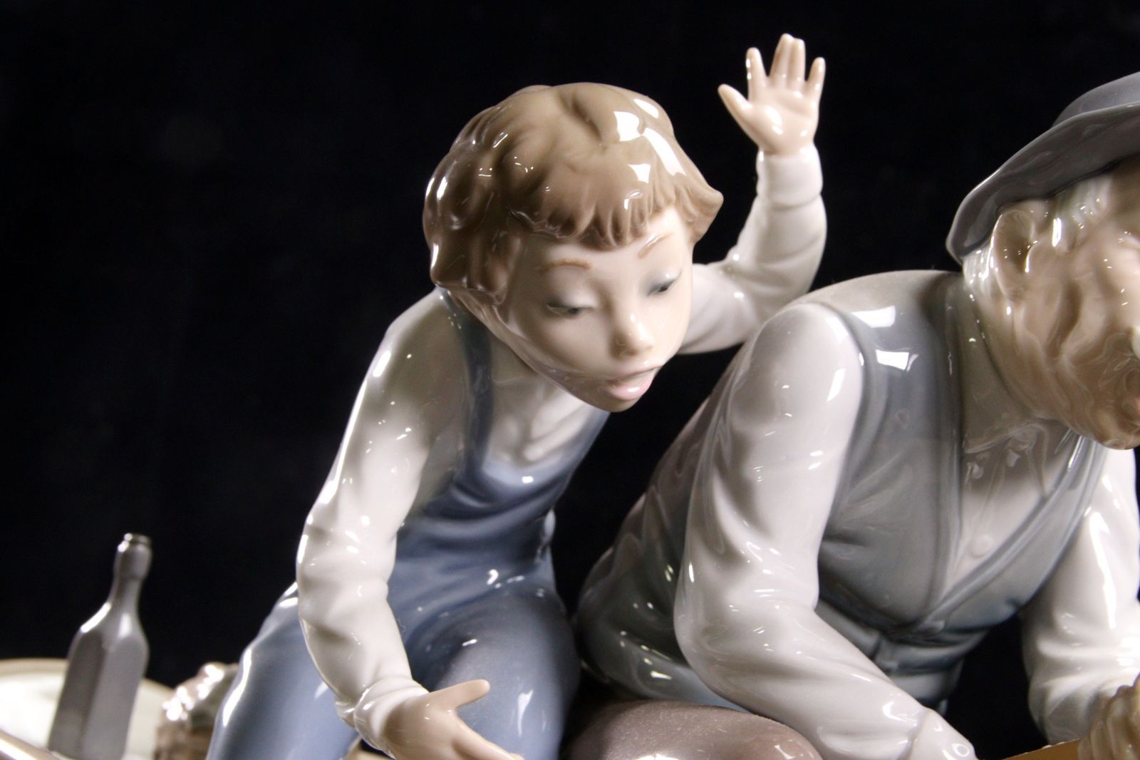 LLADRO リヤドロ 「おじいちゃんと魚釣り」 39cm アンティーク 楾 F942