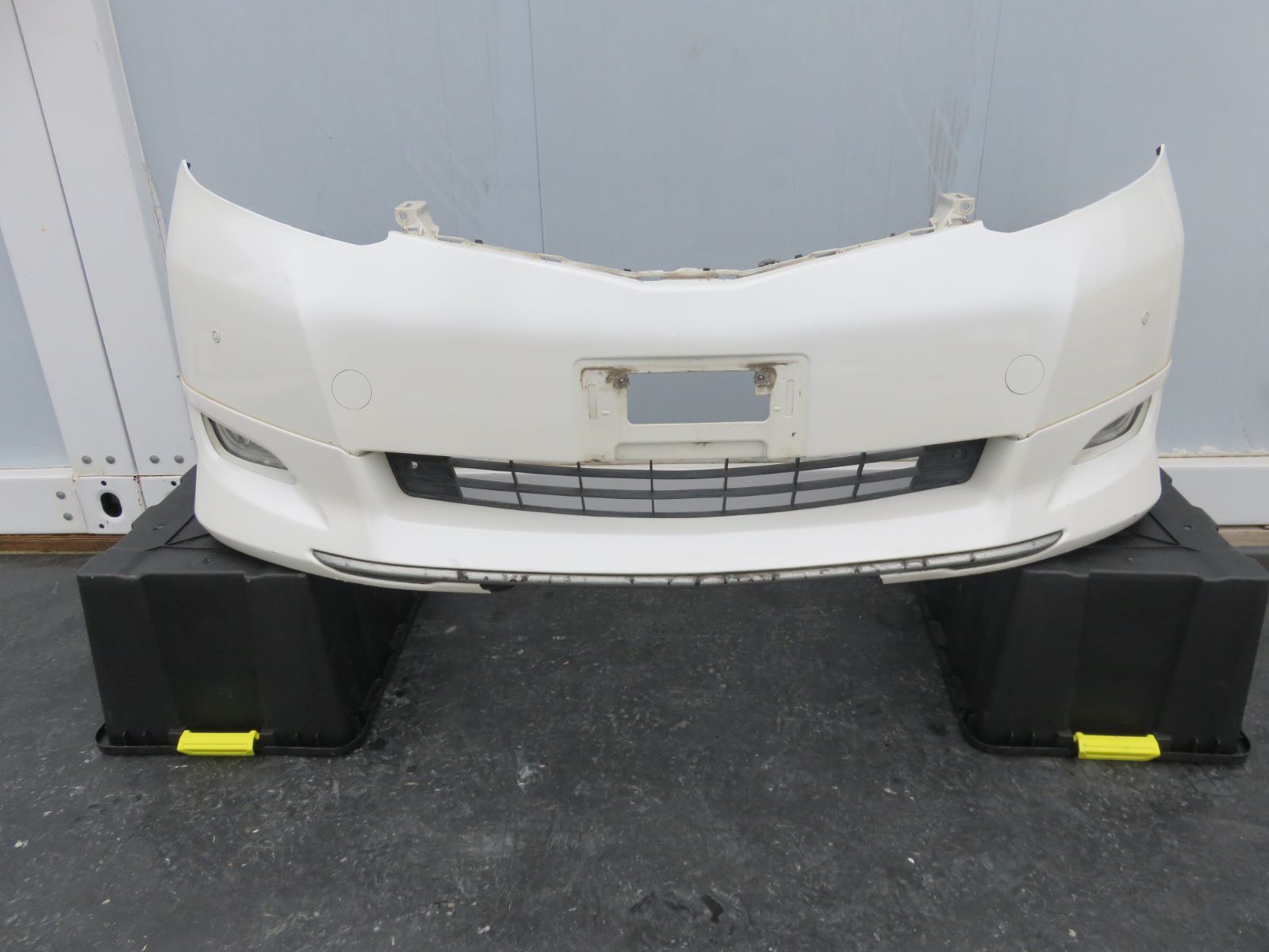 SFC2428 アルファード20系前期 フロントバンパー フォグ付 純正 GGH20W GGH25W ANH25W ANH20W