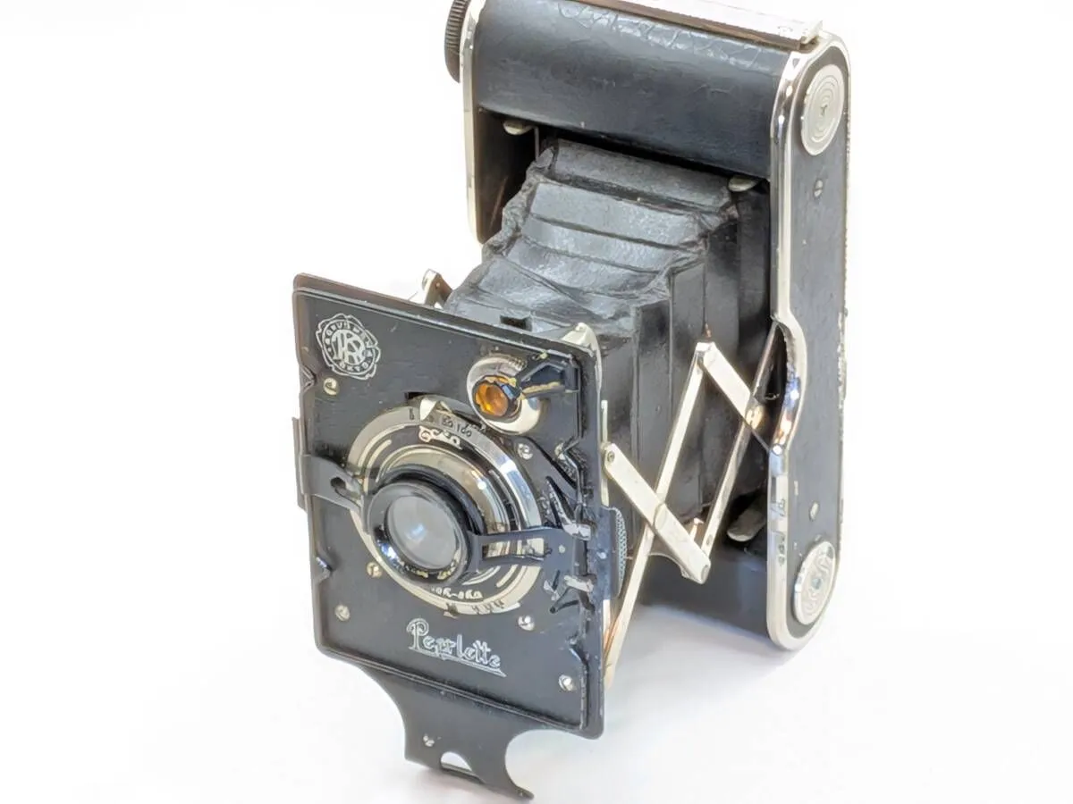 【希少・美品】Pearlette 折りたたみ式カメラ｜オリジナル革ケース付き 2025年最新】カメラ PEARLETTEの人気アイテム - メルカリ