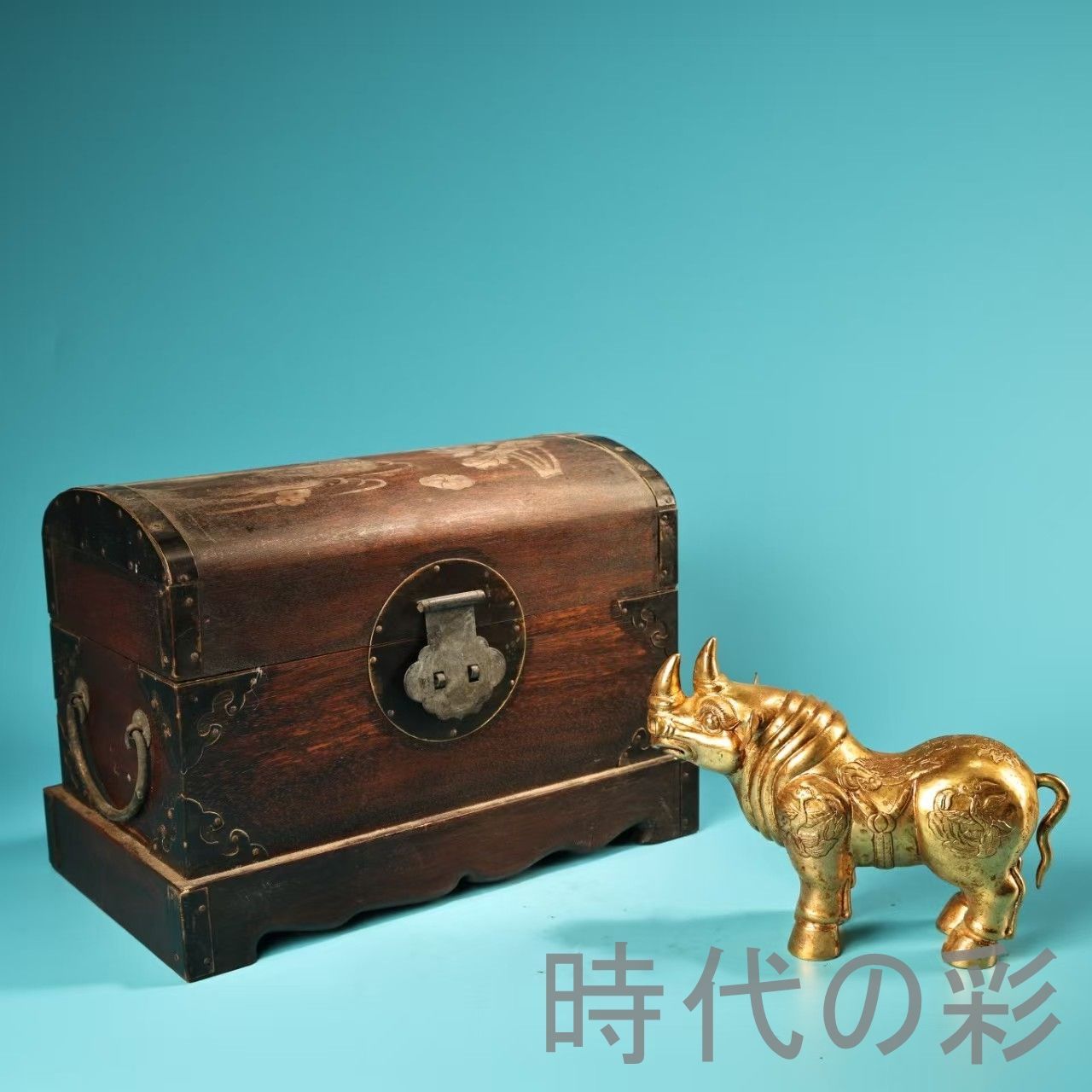 中国古美術 旧蔵 純銅高浮彫 犀牛 高浮彫 清代 銅器 古玩 唐物 中国古 時代物 R07100135